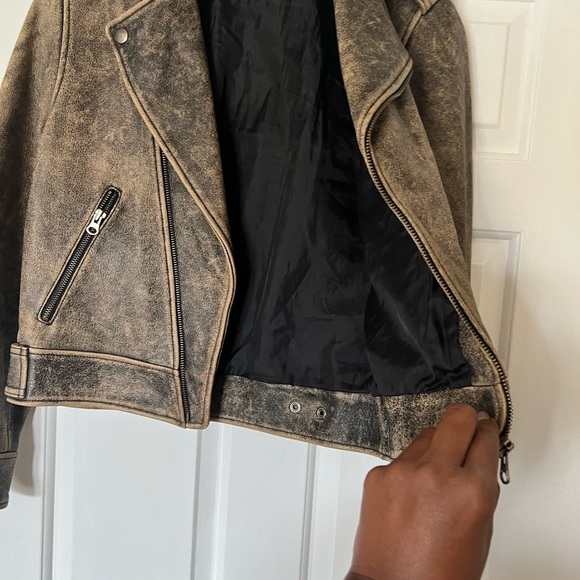 Motorcycle Jacket - Picture 4 of 7